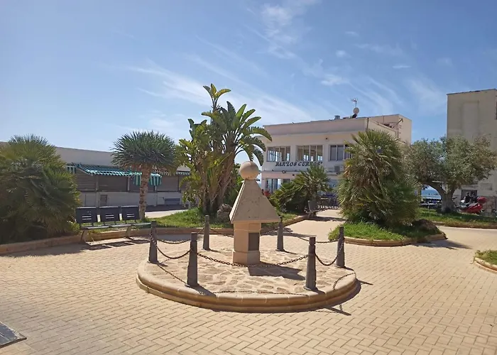 Place * Santa Pola